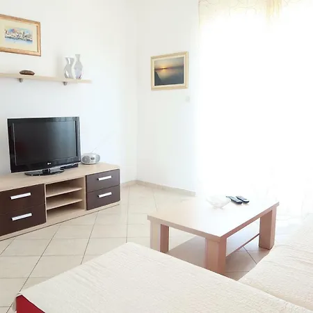 Maras Apartment